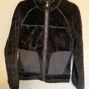 Patagonia Women’s Classic Retro X Fleece Jacket